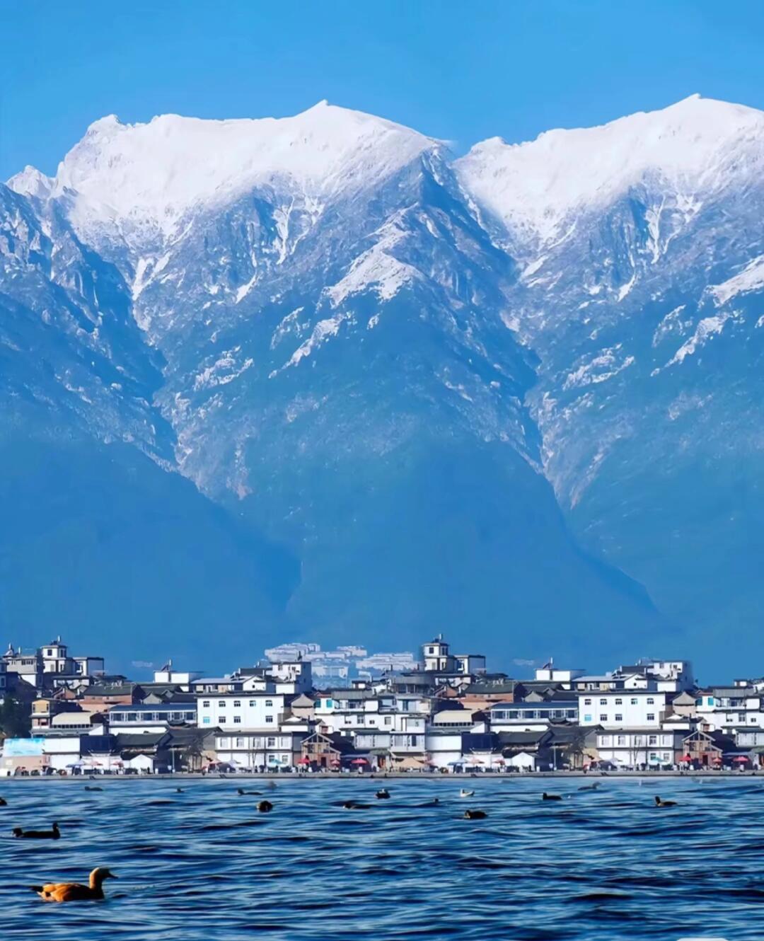 6-Day Colorful Yunnan Odyssey (Stone Forest · Erhai Lake · Jade Dragon Snow Mountain · Lijiang Old Town)