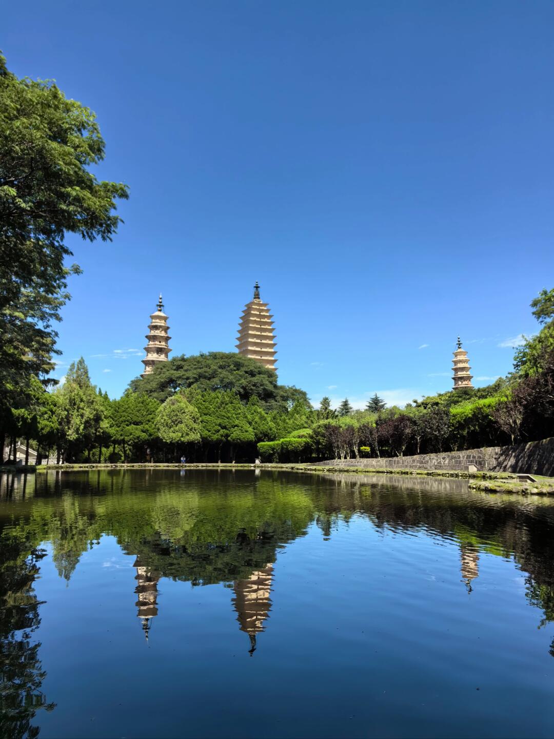 6-Day Colorful Yunnan Odyssey (Stone Forest · Erhai Lake · Jade Dragon Snow Mountain · Lijiang Old Town)