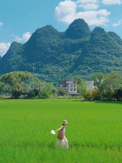 10-Day Enchanting China Tour （Modern Shenzhen · Breathtaking Guilin · Magical Chongqing · Classical Chengdu）
