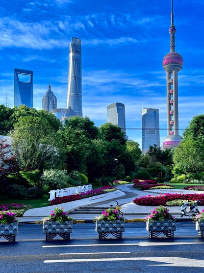 5 DAYS Modern Skylines & Ancient Charm Classic Journey Through East China（Vibrant Shanghai · Elegant Suzhou · Poetic Hangzhou）